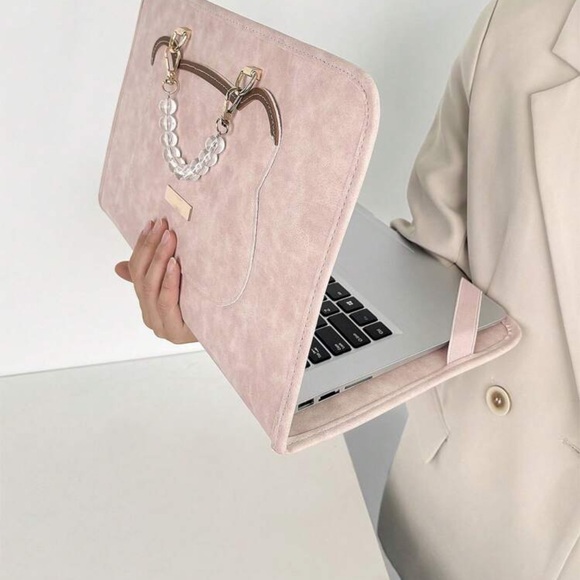 Pink Laptop Case with Pearl Handle - Picture 2 of 6